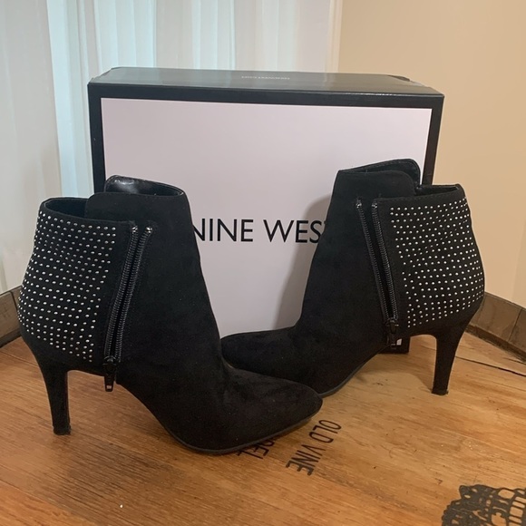Nine West | Eye Candy Black Studded Zipper Ankle Boots Booties + Box 7 M - Picture 10 of 14